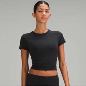 Lululemon All It Takes Nulu short sleeve shirt size 4 (not ribbed)